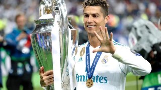 九游app下载-40岁C罗荣誉簿：5座欧冠，5座金球