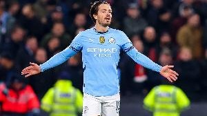 太阳报：掌掴格拉利什的男子是曼联球迷，街坊称平时是个好好先生