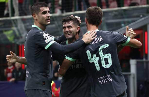 1729642677300009934.jpg 2180293935-612x612.jpg